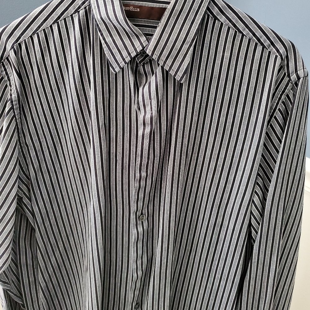 Perry Ellis - Long Sleeve Dress Shirt
